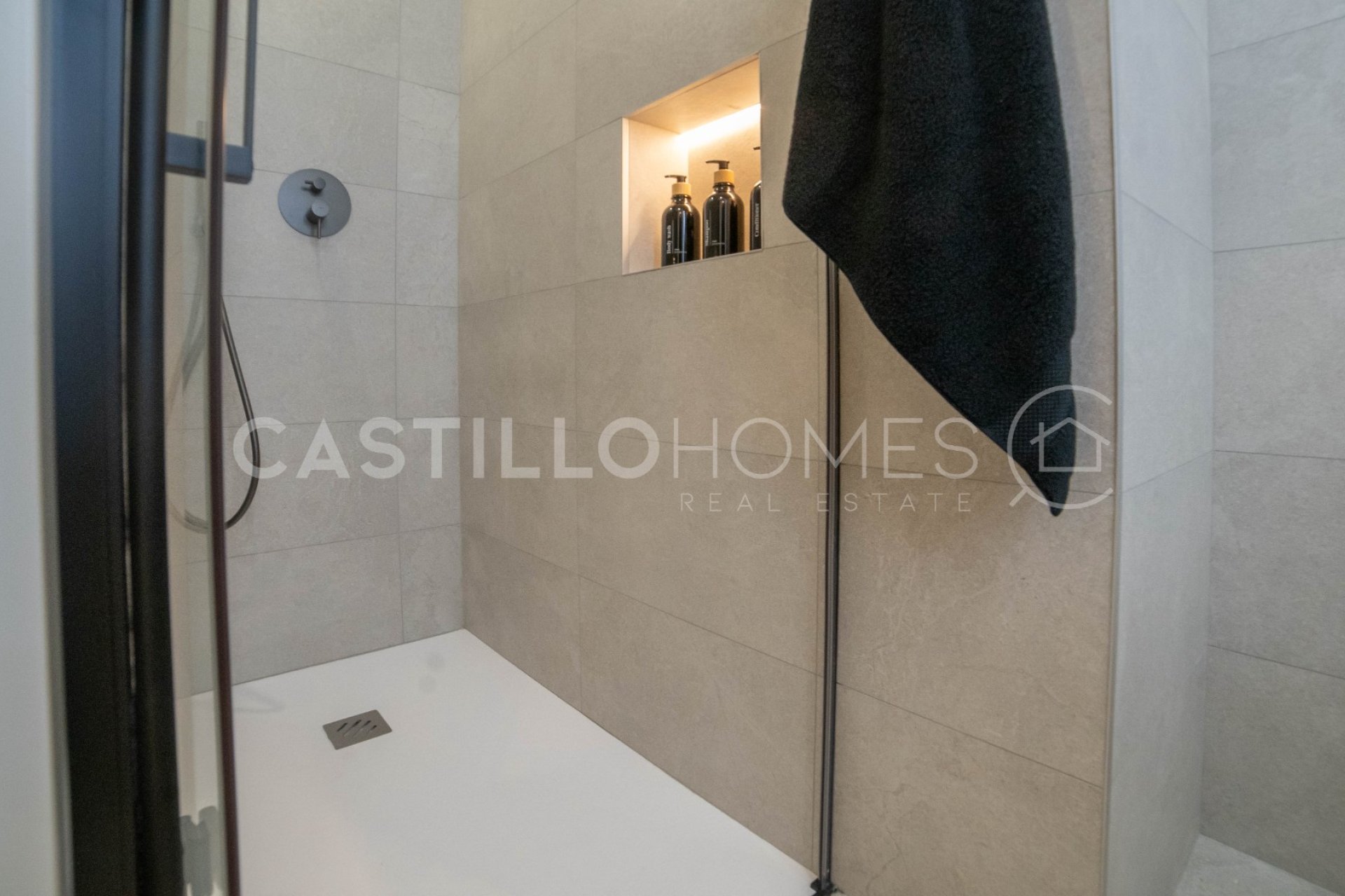 Resale - Apartment / flat - Torrevieja - Playa del Acequión
