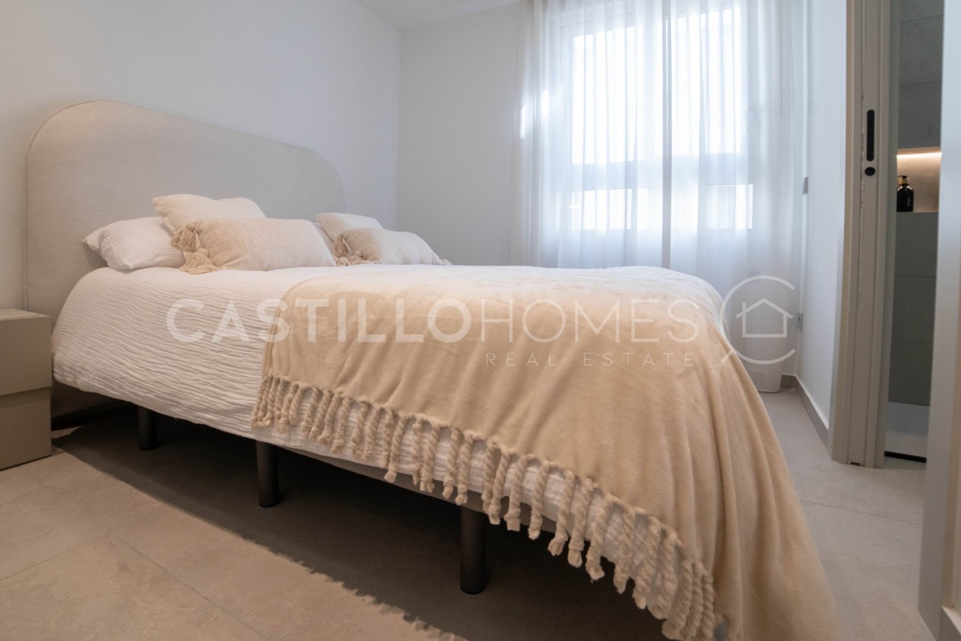 Resale - Apartment / flat - Torrevieja - Playa del Acequión