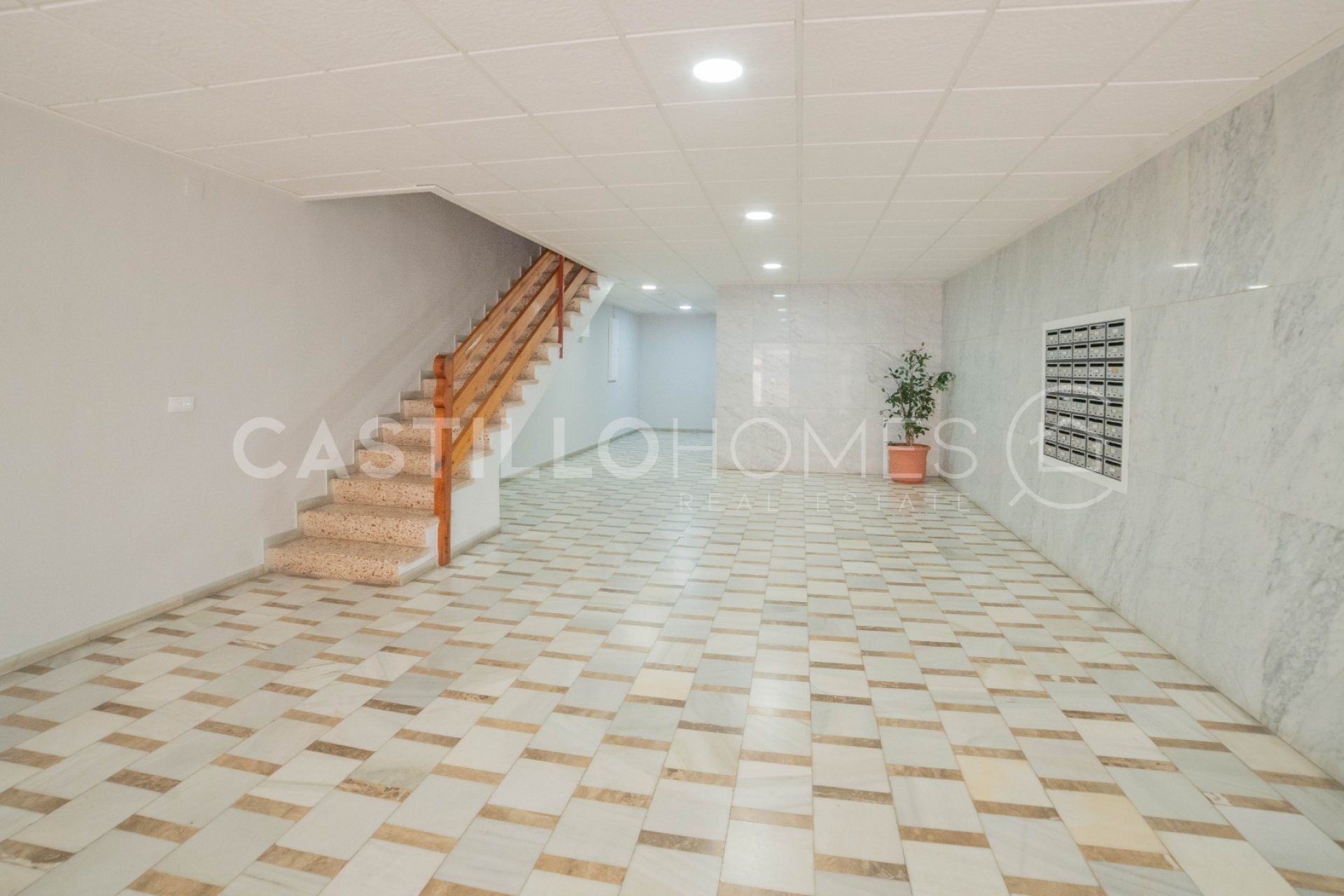 Resale - Apartment / flat - Torrevieja - Playa del Acequión