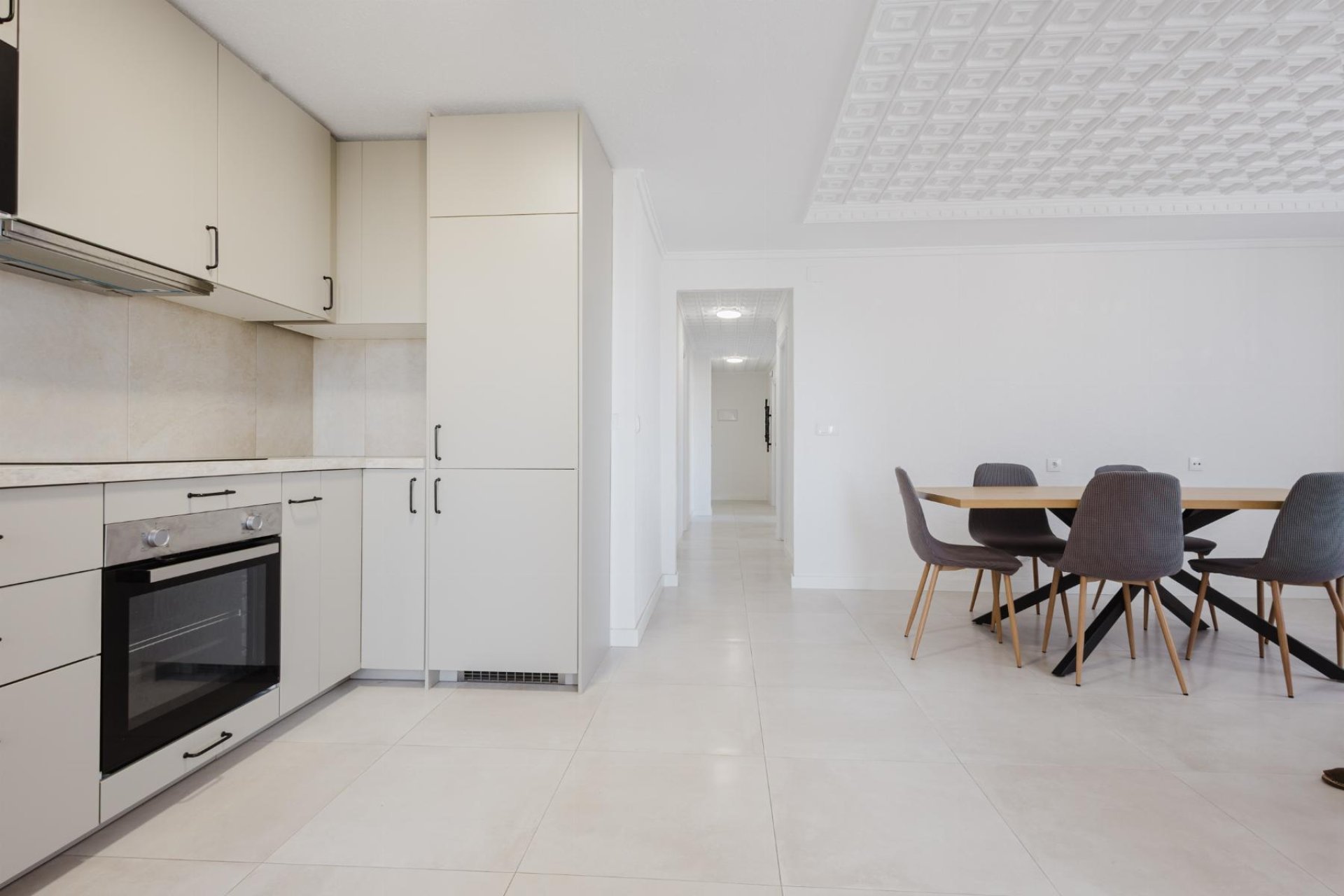 Resale - Apartment / flat - Torrevieja - Playa del Acequión