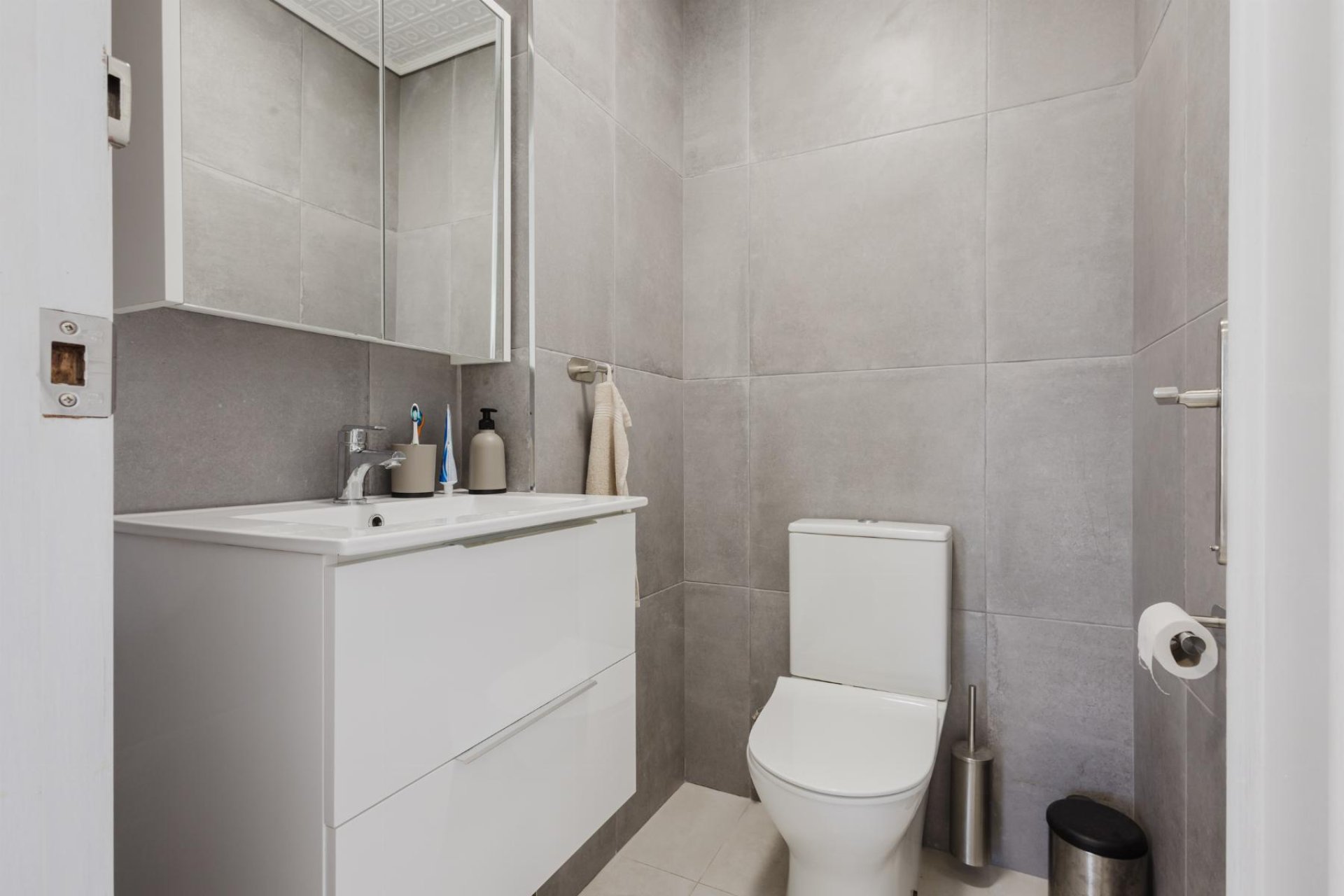 Resale - Apartment / flat - Torrevieja - Playa del Acequión