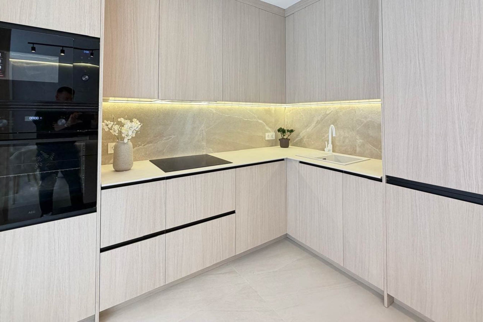 Resale - Apartment / flat - Torrevieja - Playa del Cura