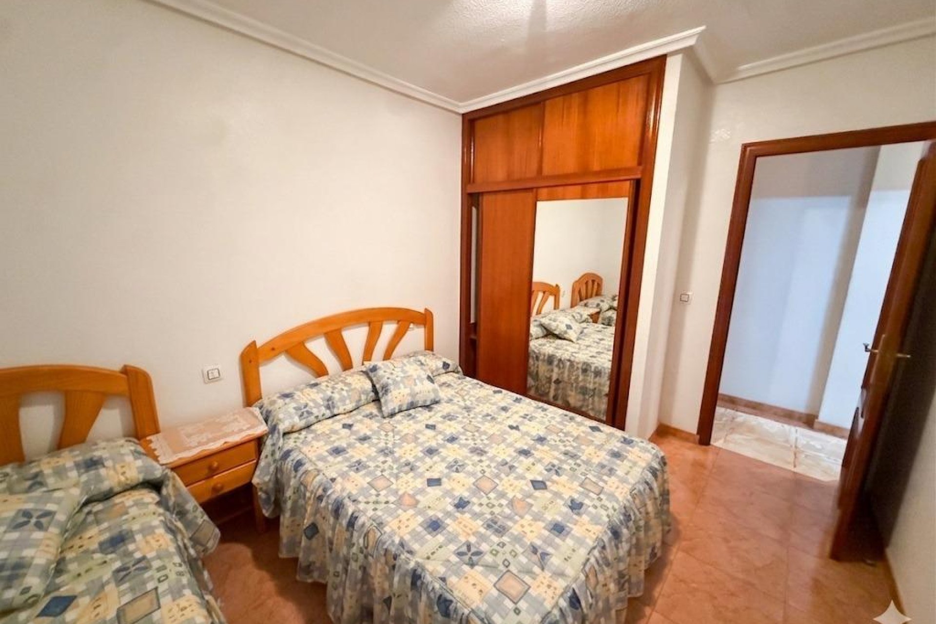 Resale - Apartment / flat - Torrevieja - Playa del Cura