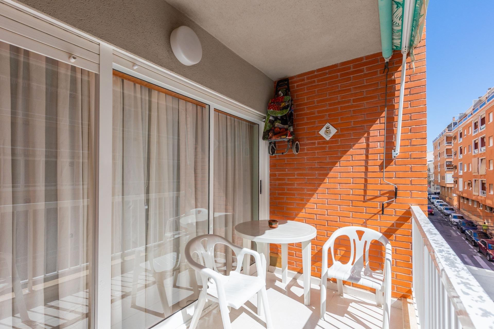 Resale - Apartment / flat - Torrevieja - Playa del Cura