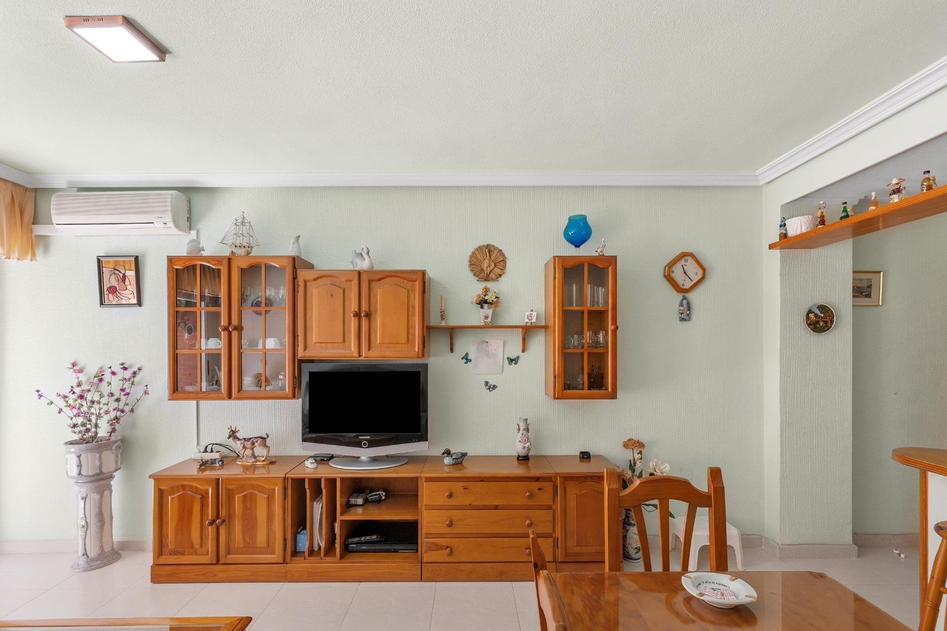 Resale - Apartment / flat - Torrevieja - Playa del Cura