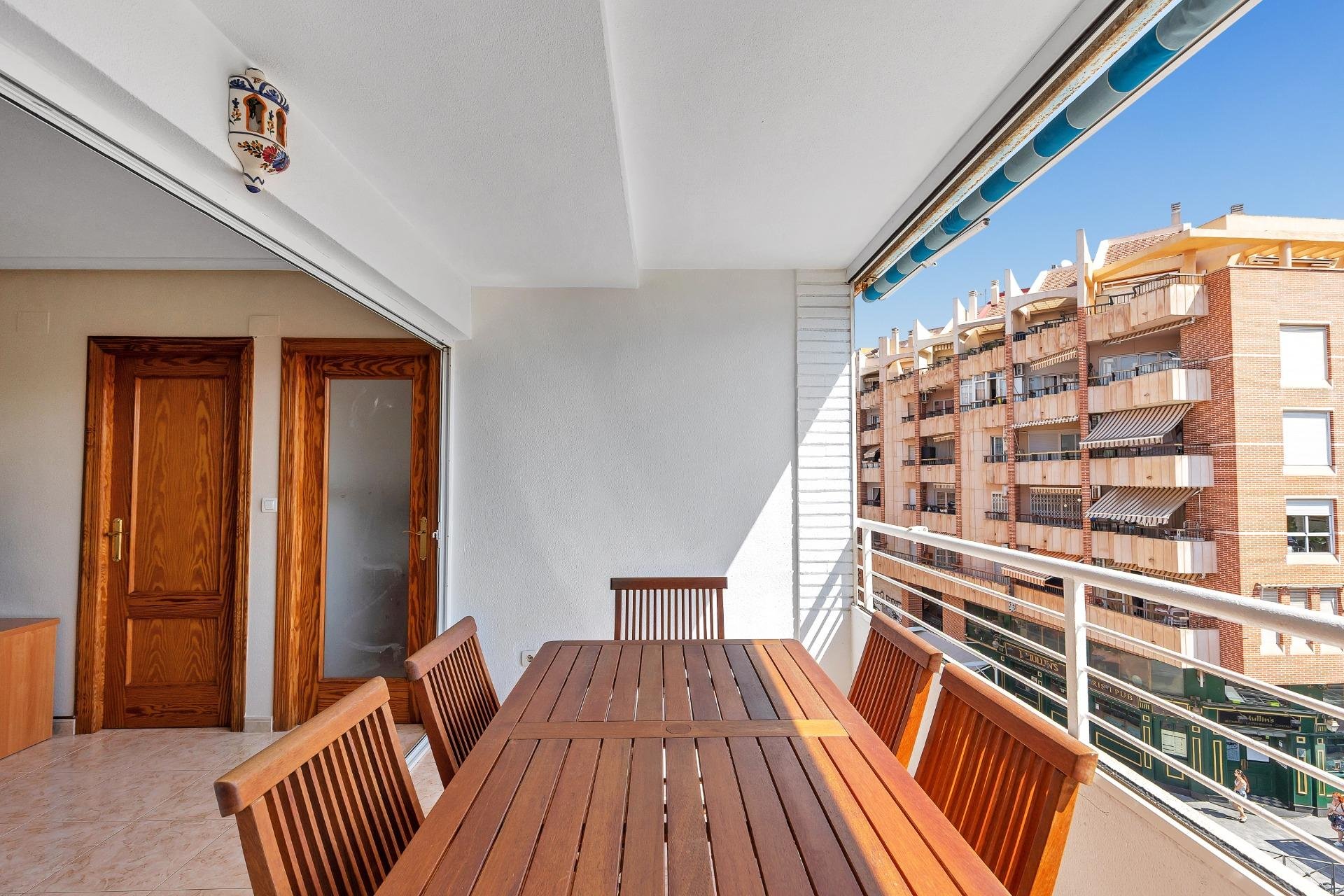 Resale - Apartment / flat - Torrevieja - Playa del Cura