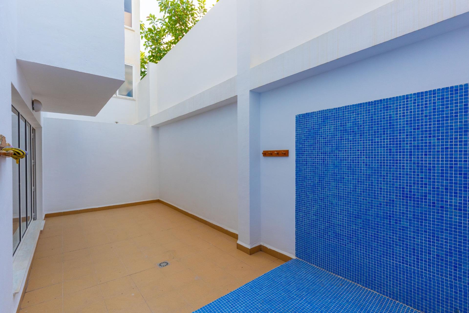 Resale - Apartment / flat - Torrevieja - Playa del Cura