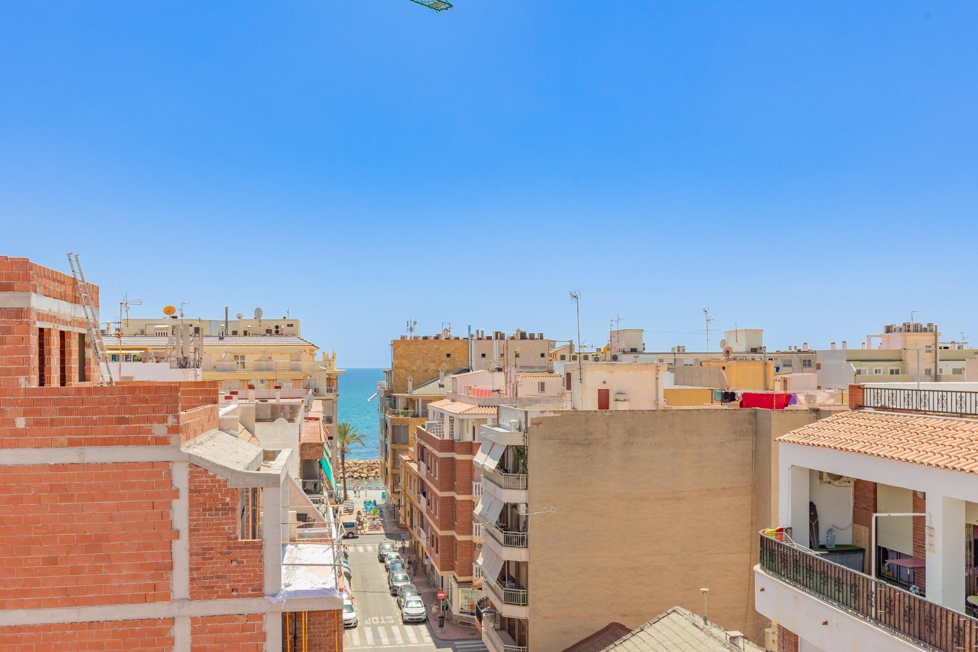 Resale - Apartment / flat - Torrevieja - Playa del cura