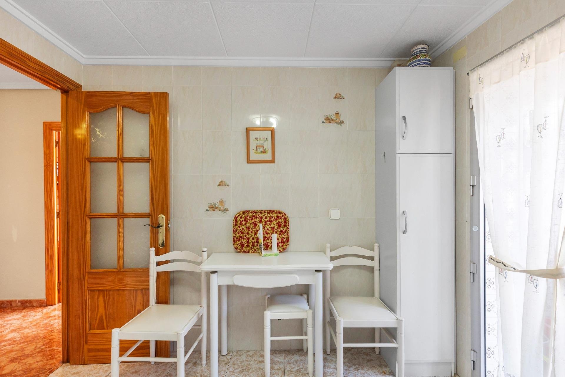 Resale - Apartment / flat - Torrevieja - Playa del cura