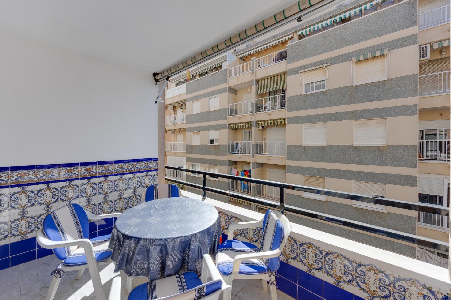 Resale - Apartment / flat - Torrevieja - Playa del Cura