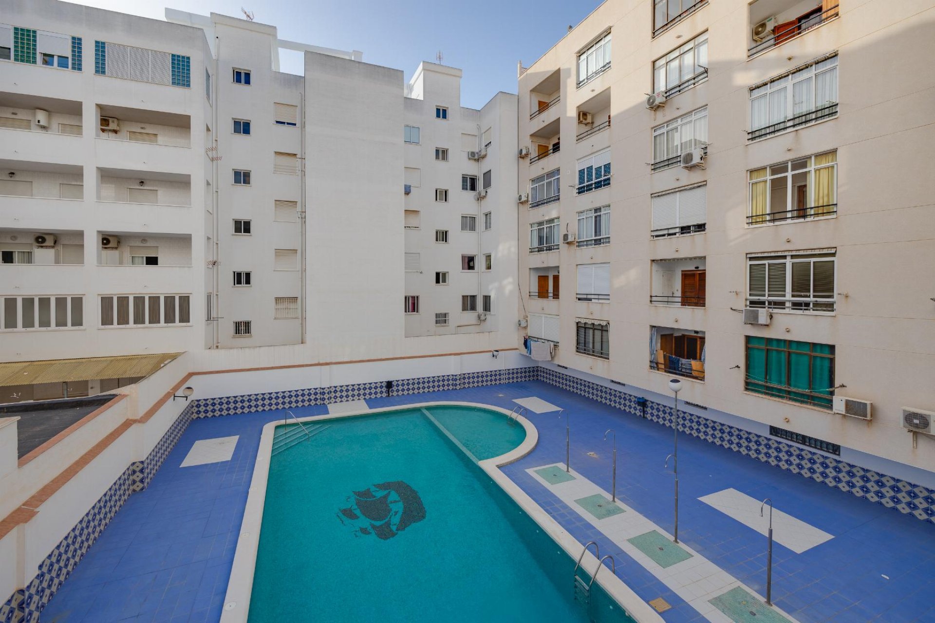 Resale - Apartment / flat - Torrevieja - Playa del Cura