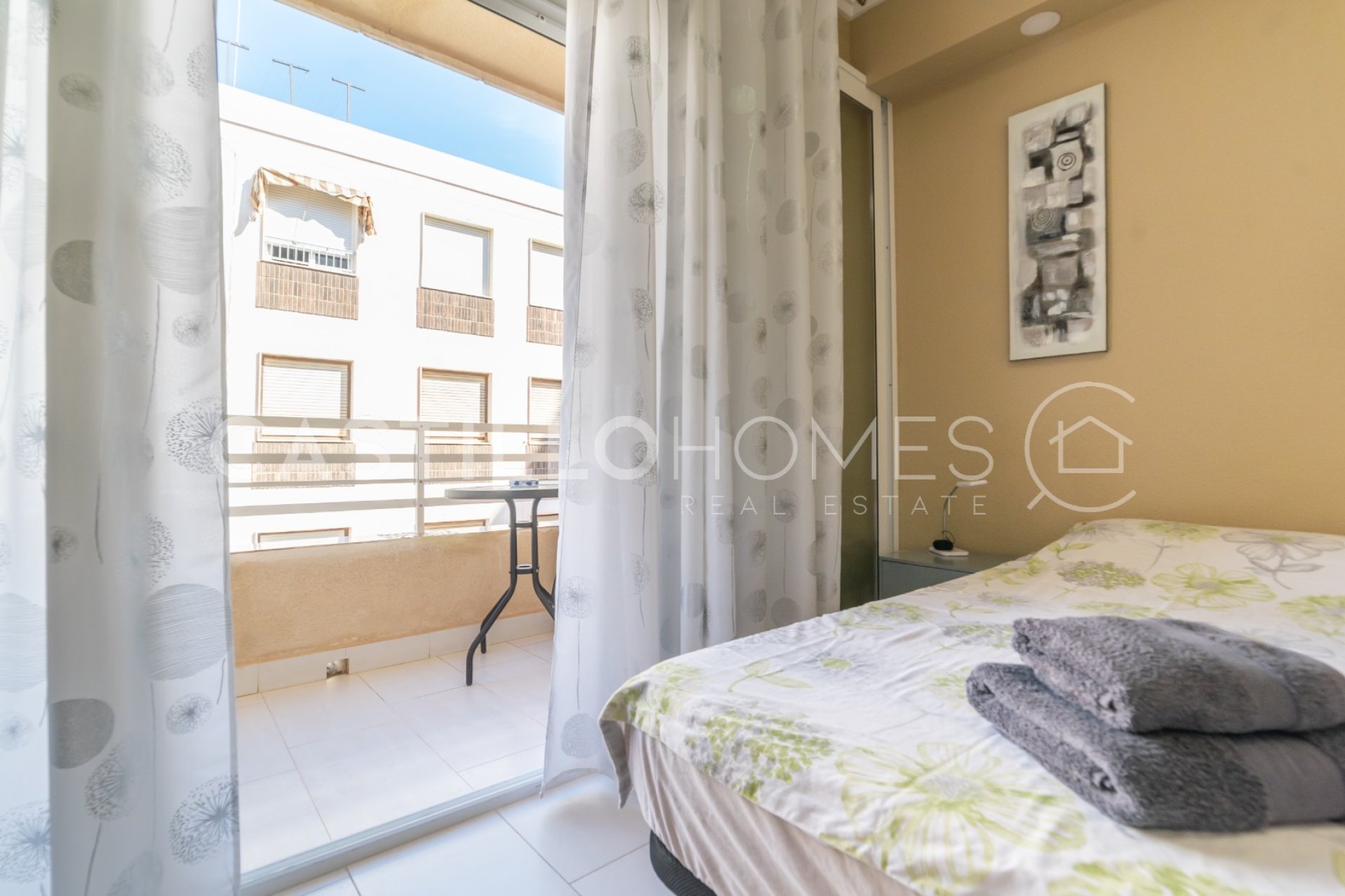 Resale - Apartment / flat - Torrevieja - Playa del Cura
