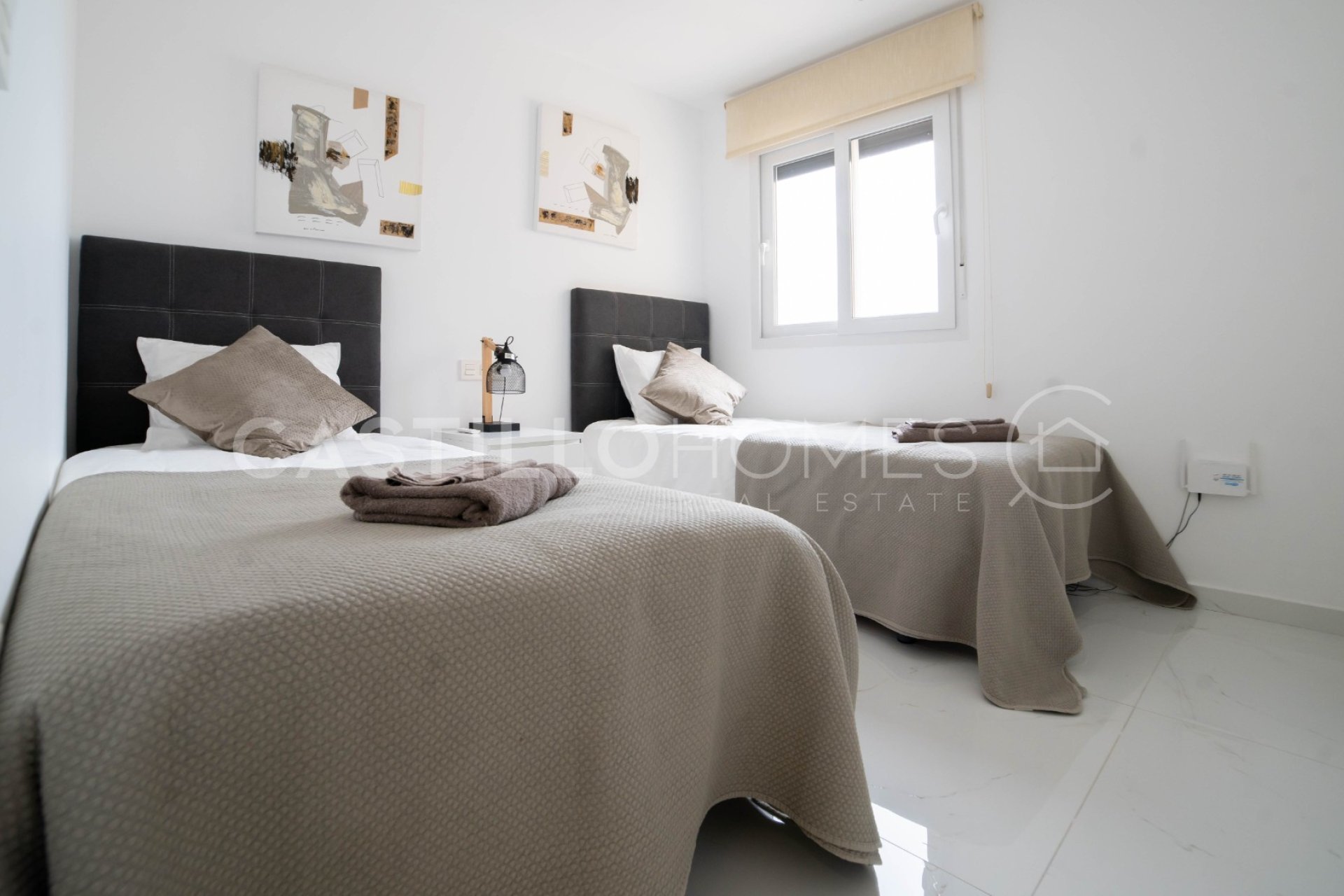 Resale - Apartment / flat - Torrevieja - Playa del Cura
