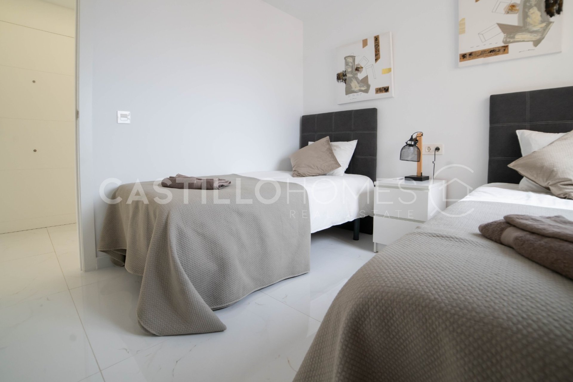 Resale - Apartment / flat - Torrevieja - Playa del Cura