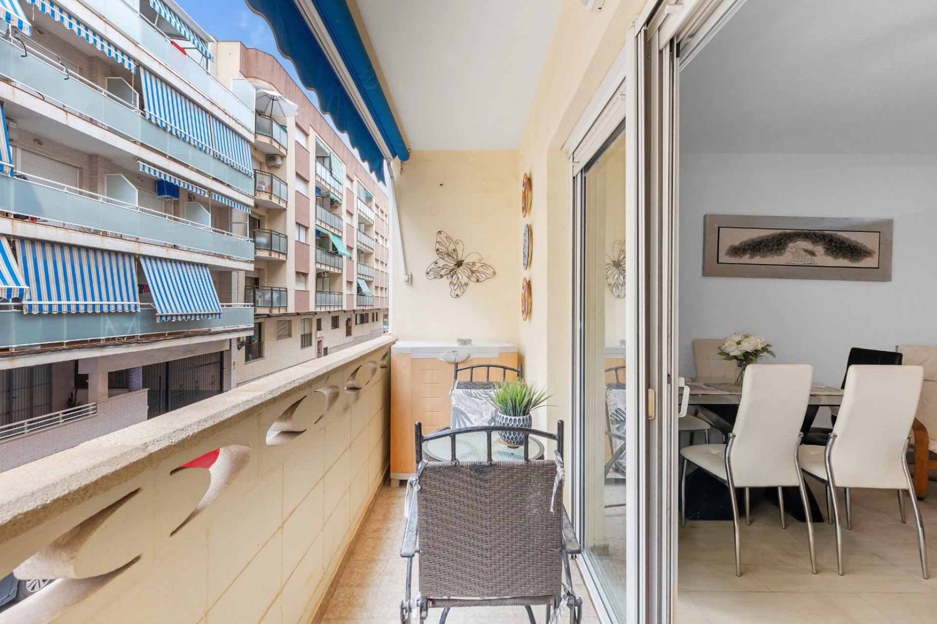 Resale - Apartment / flat - Torrevieja - Playa del cura