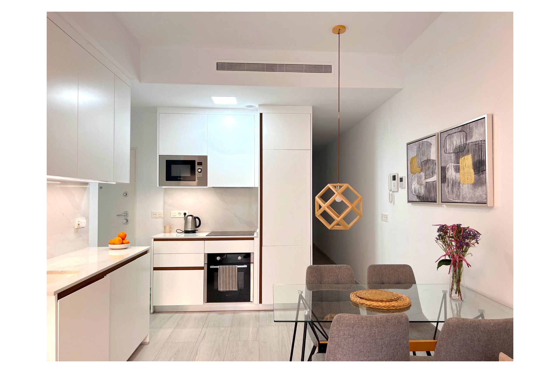 Resale - Apartment / flat - Torrevieja - Playa del cura