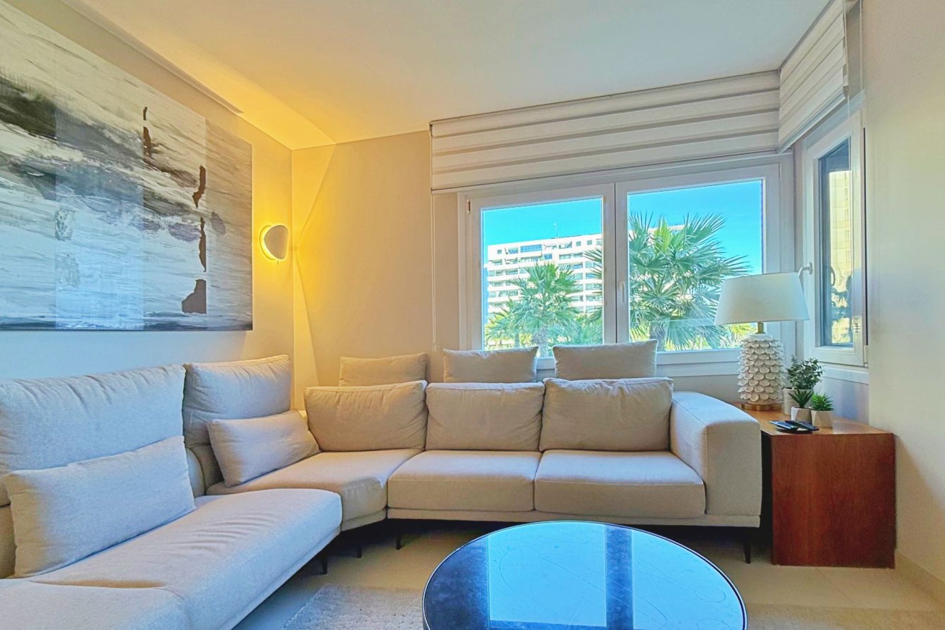 Resale - Apartment / flat - Torrevieja - Punta Prima