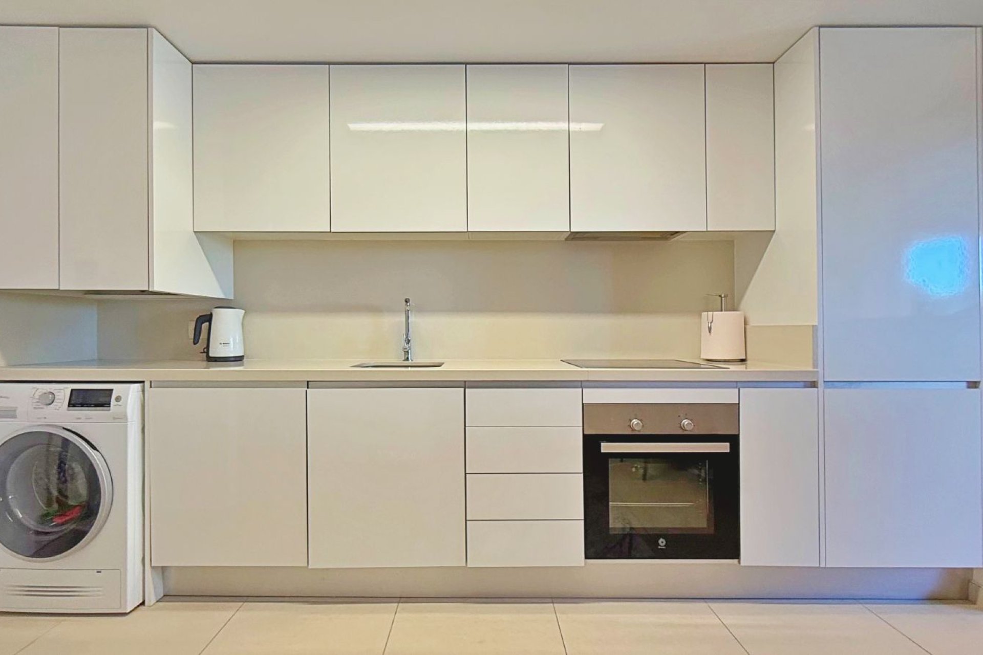 Resale - Apartment / flat - Torrevieja - Punta Prima