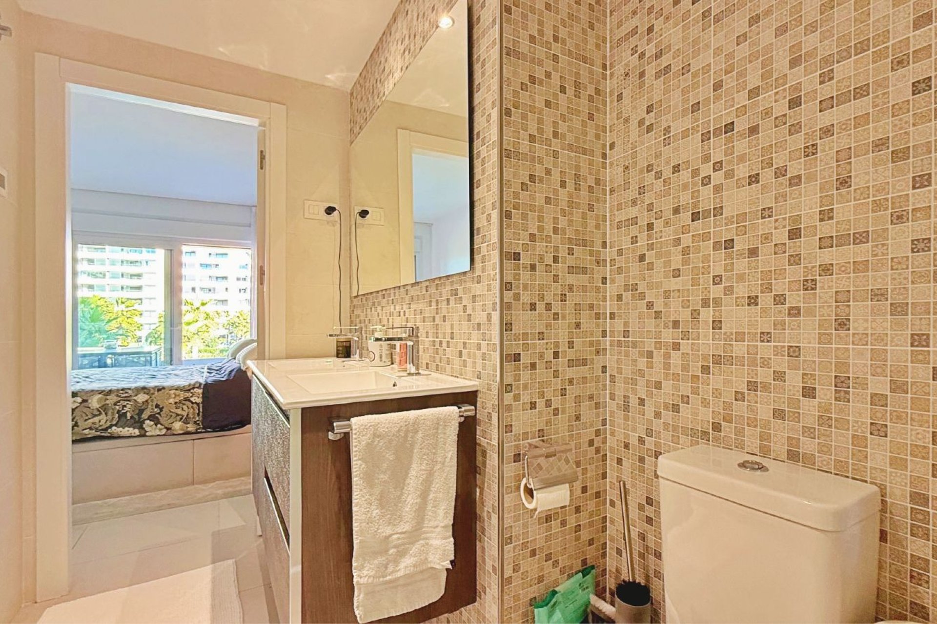 Resale - Apartment / flat - Torrevieja - Punta Prima