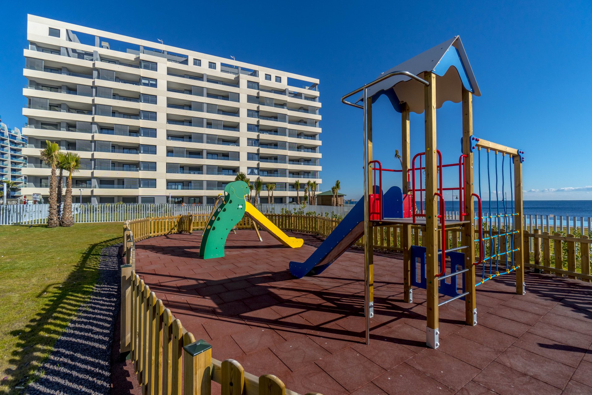 Resale - Apartment / flat - Torrevieja - Punta Prima