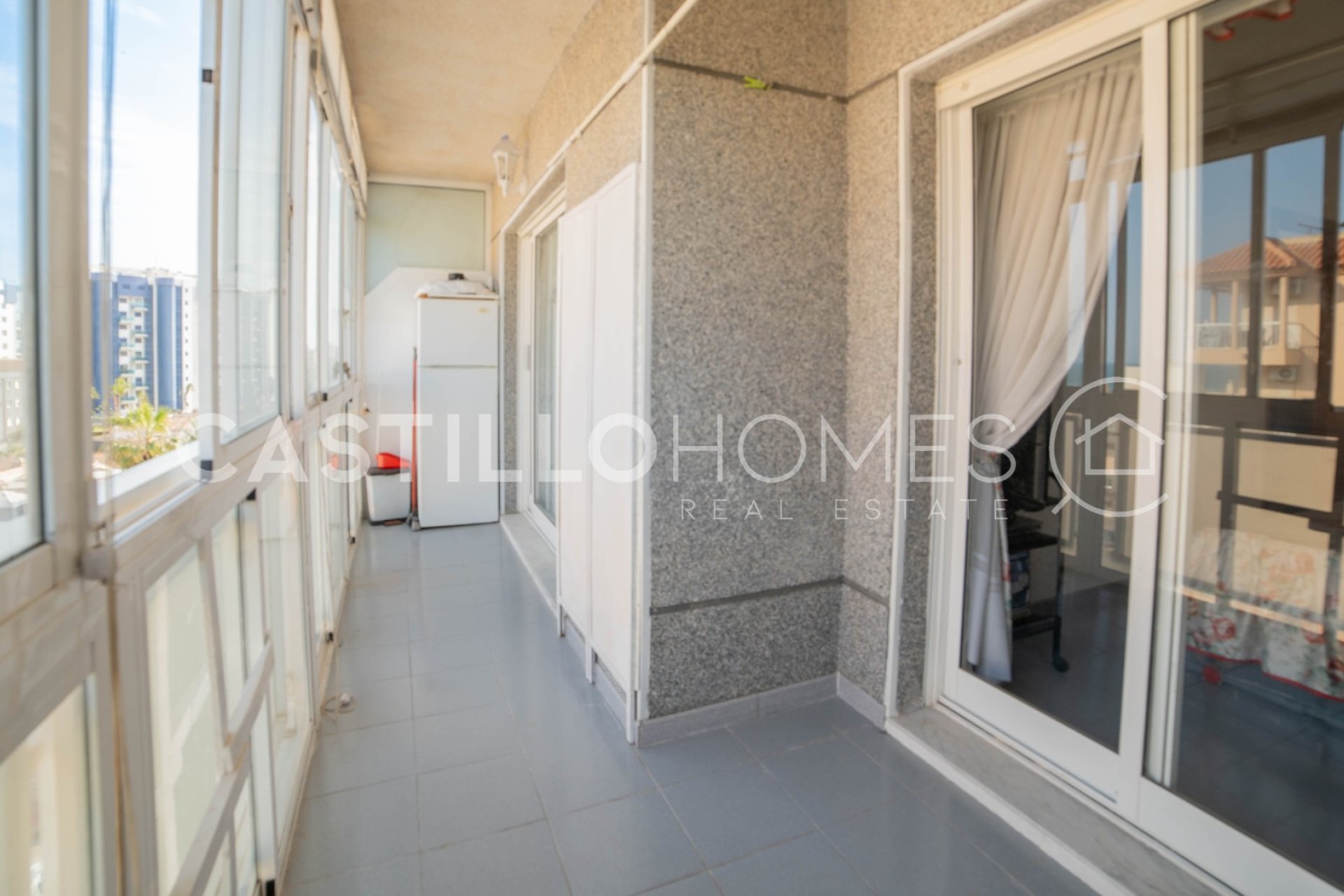 Resale - Apartment / flat - Torrevieja - Punta Prima
