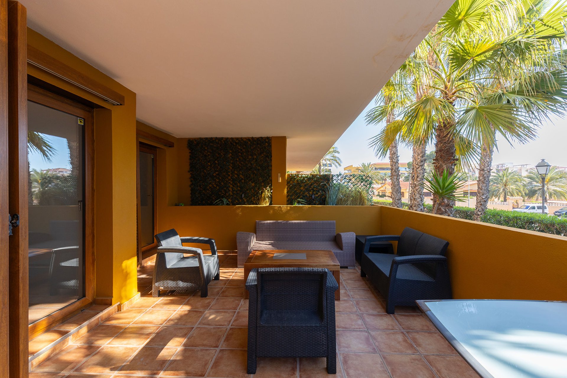 Resale - Apartment / flat - Torrevieja - Punta Prima