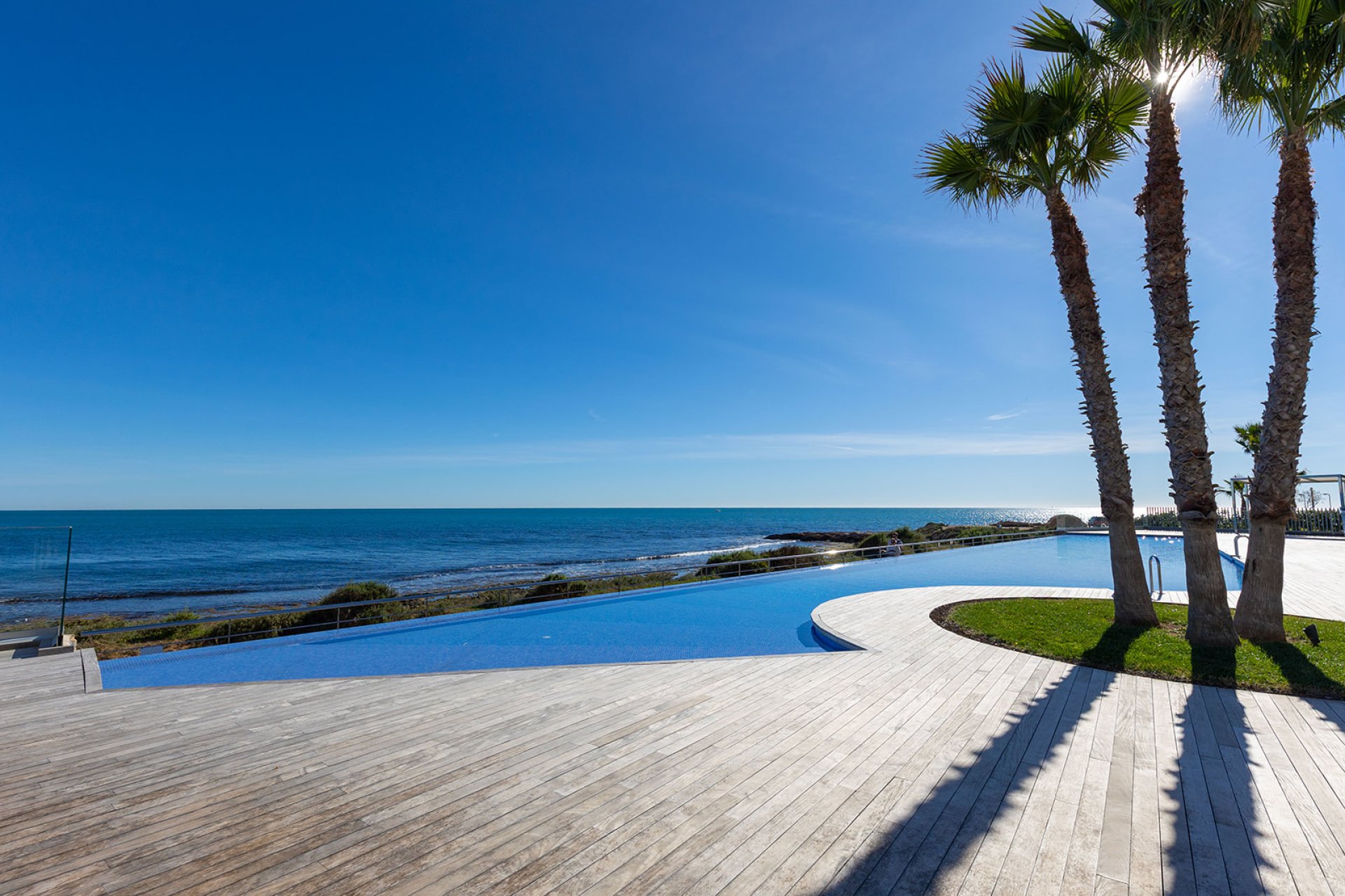 Resale - Apartment / flat - Torrevieja - Punta Prima