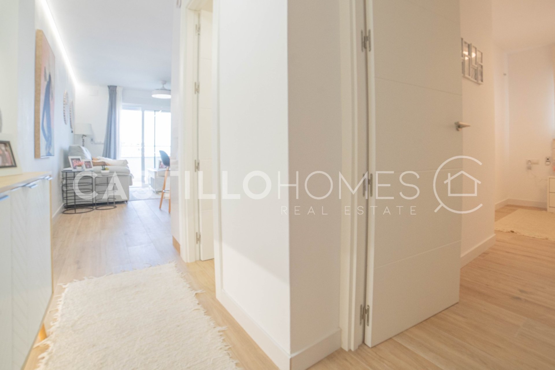 Resale - Apartment / flat - Torrevieja - Punta Prima