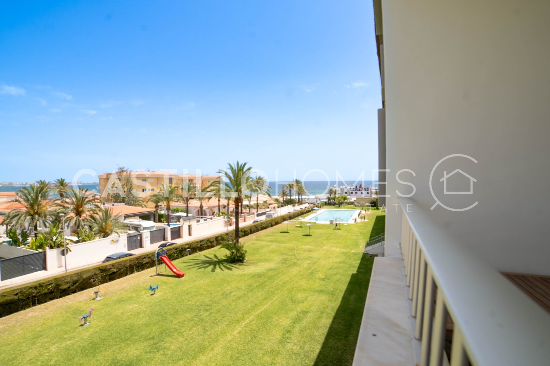 Resale - Apartment / flat - Torrevieja - Punta Prima