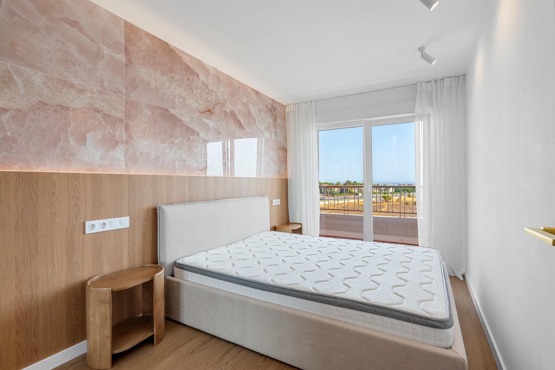 Resale - Apartment / flat - Torrevieja - Punta prima