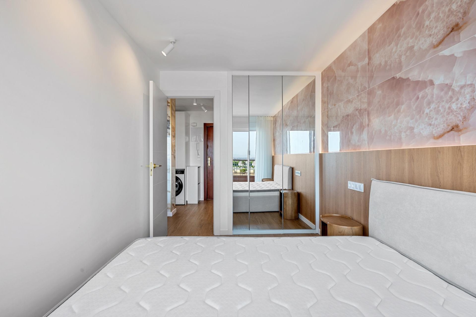 Resale - Apartment / flat - Torrevieja - Punta prima
