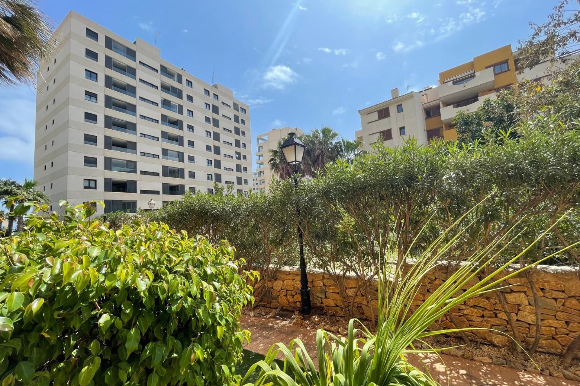 Resale - Apartment / flat - Torrevieja - Punta Prima