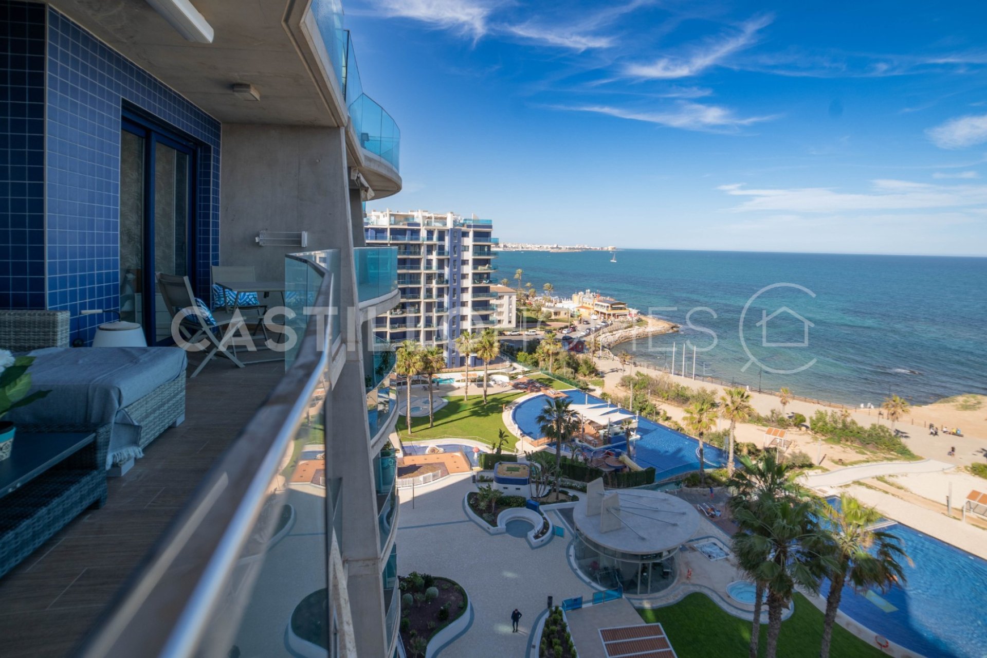 Resale - Apartment / flat - Torrevieja - Punta Prima