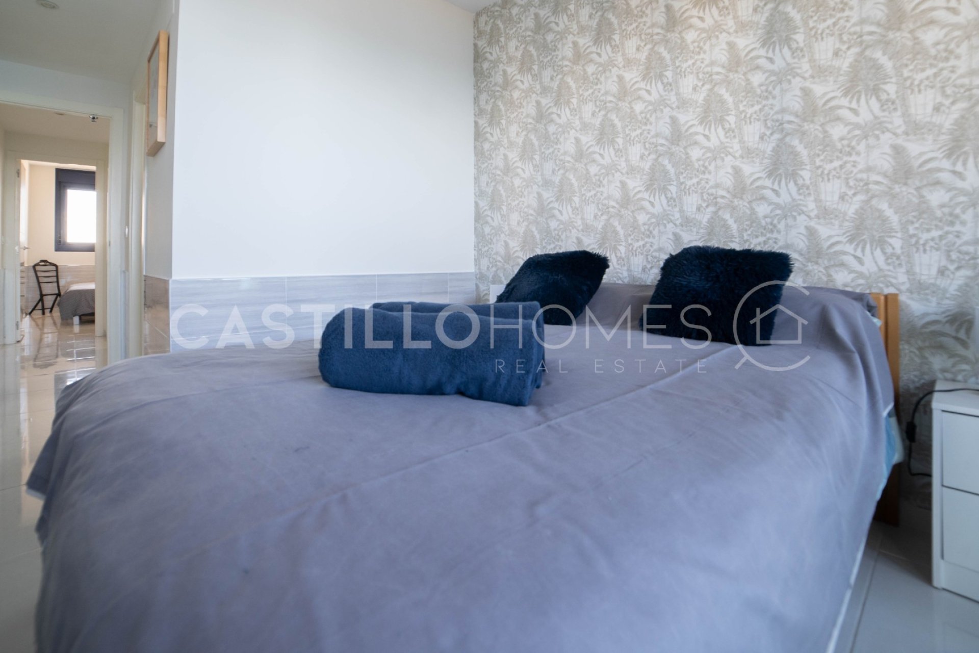 Resale - Apartment / flat - Torrevieja - Punta Prima