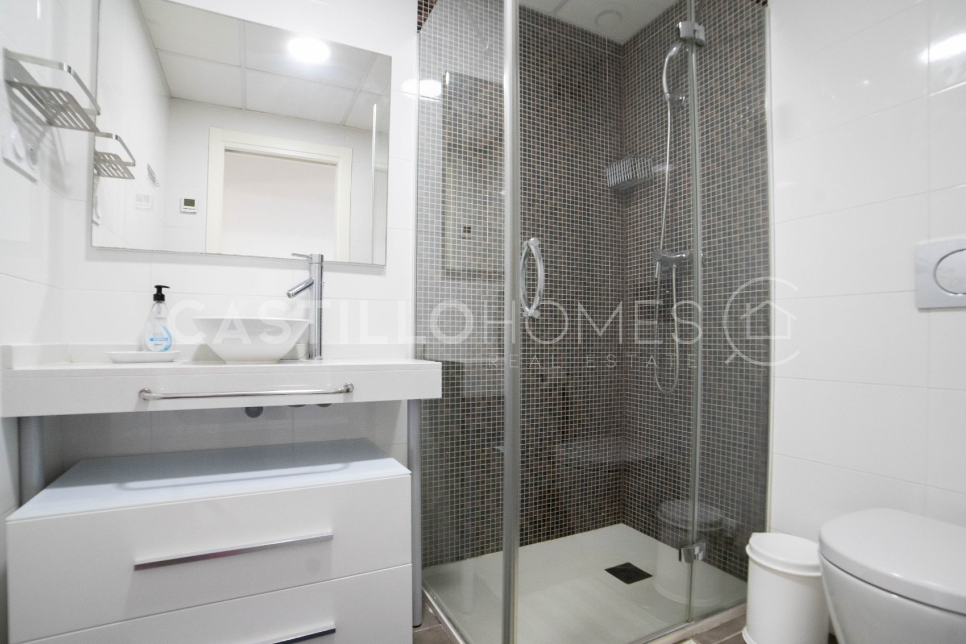 Resale - Apartment / flat - Torrevieja - Punta Prima