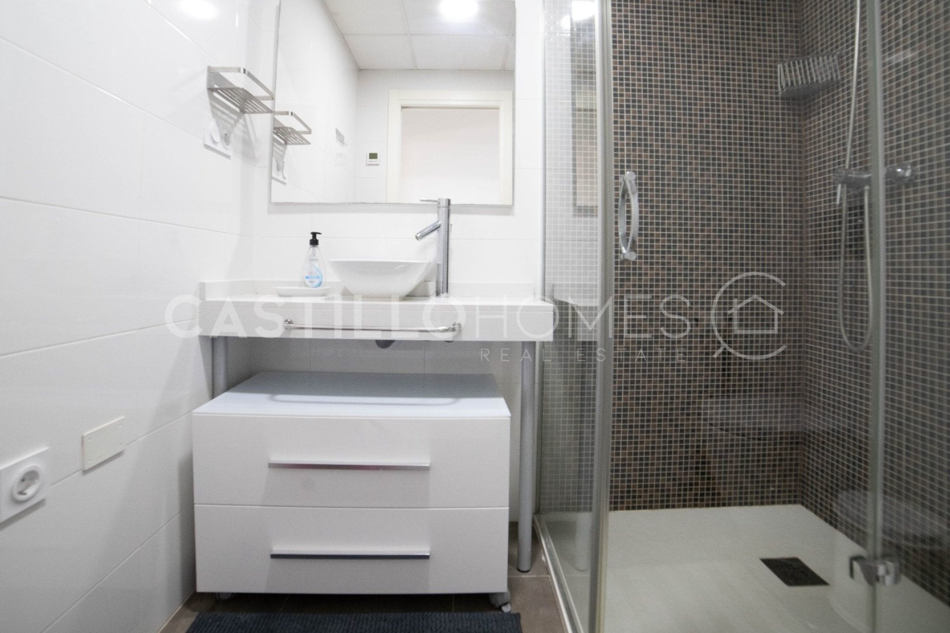 Resale - Apartment / flat - Torrevieja - Punta Prima