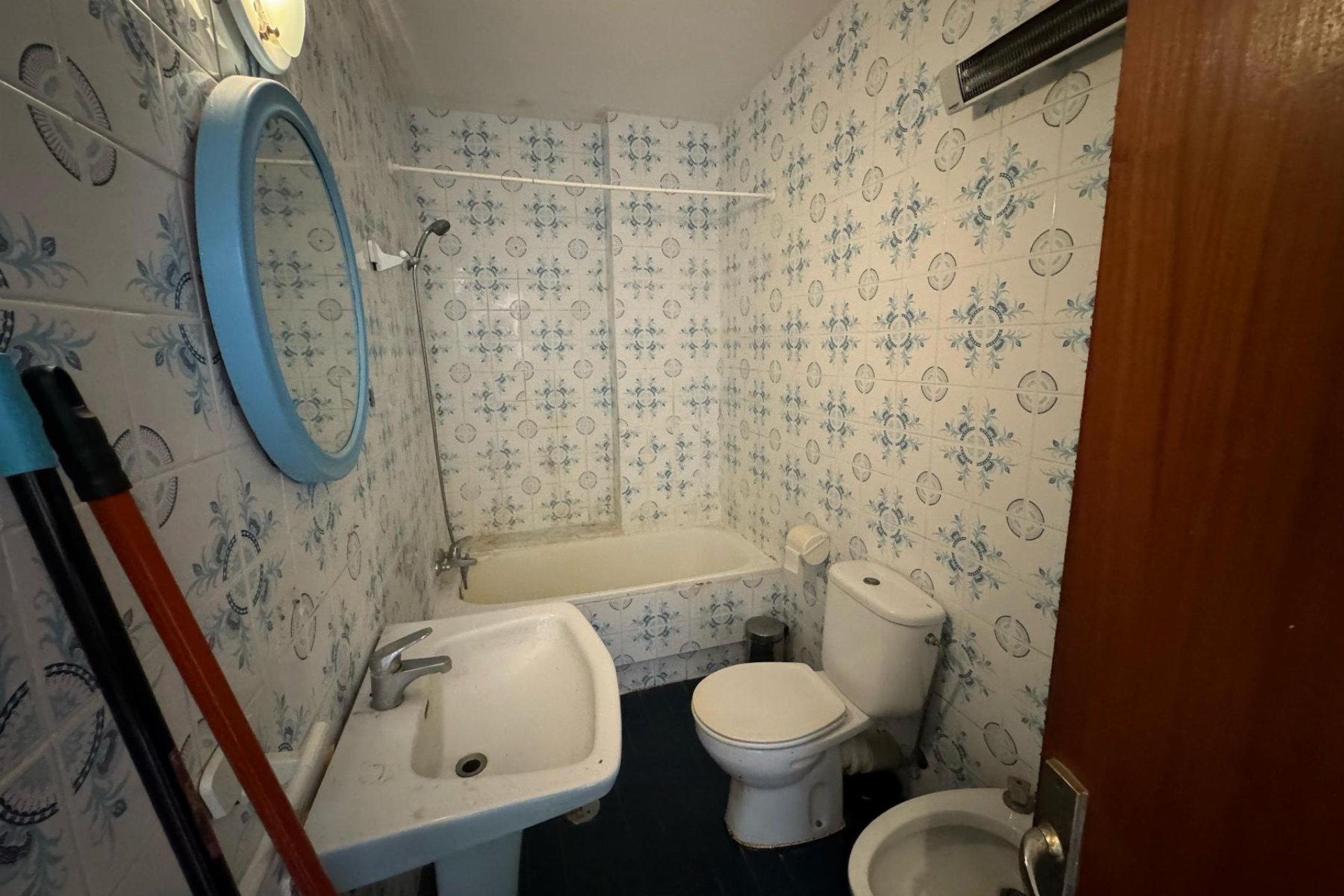 Resale - Apartment / flat - Torrevieja - Punta Prima