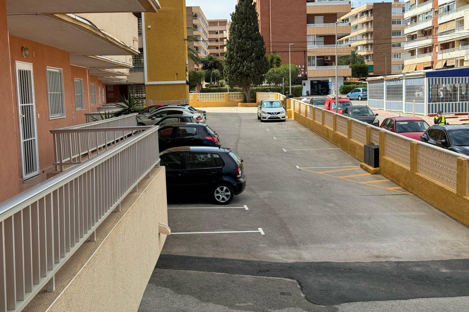 Resale - Apartment / flat - Torrevieja - Punta Prima
