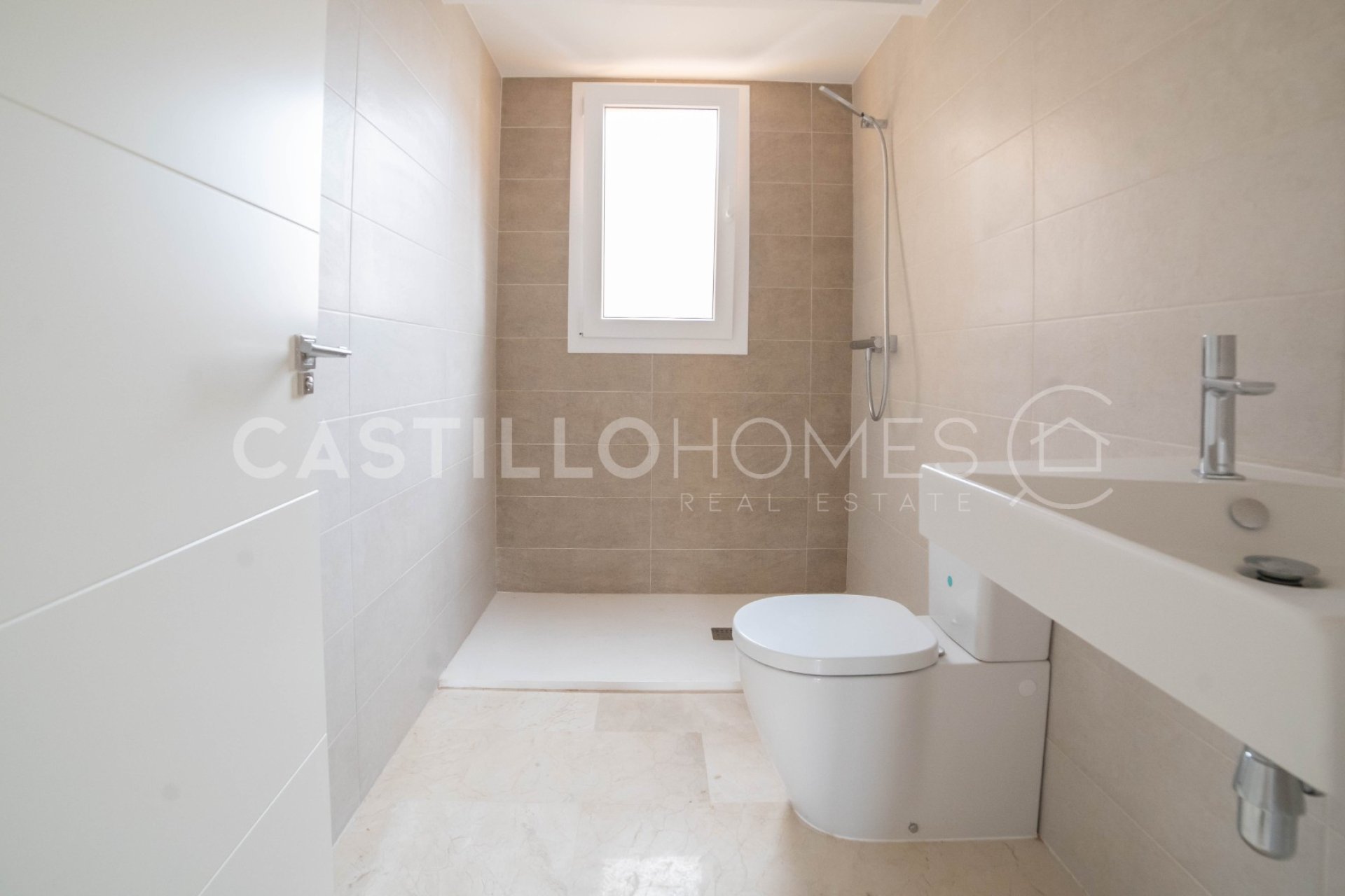 Resale - Apartment / flat - Torrevieja - Punta Prima