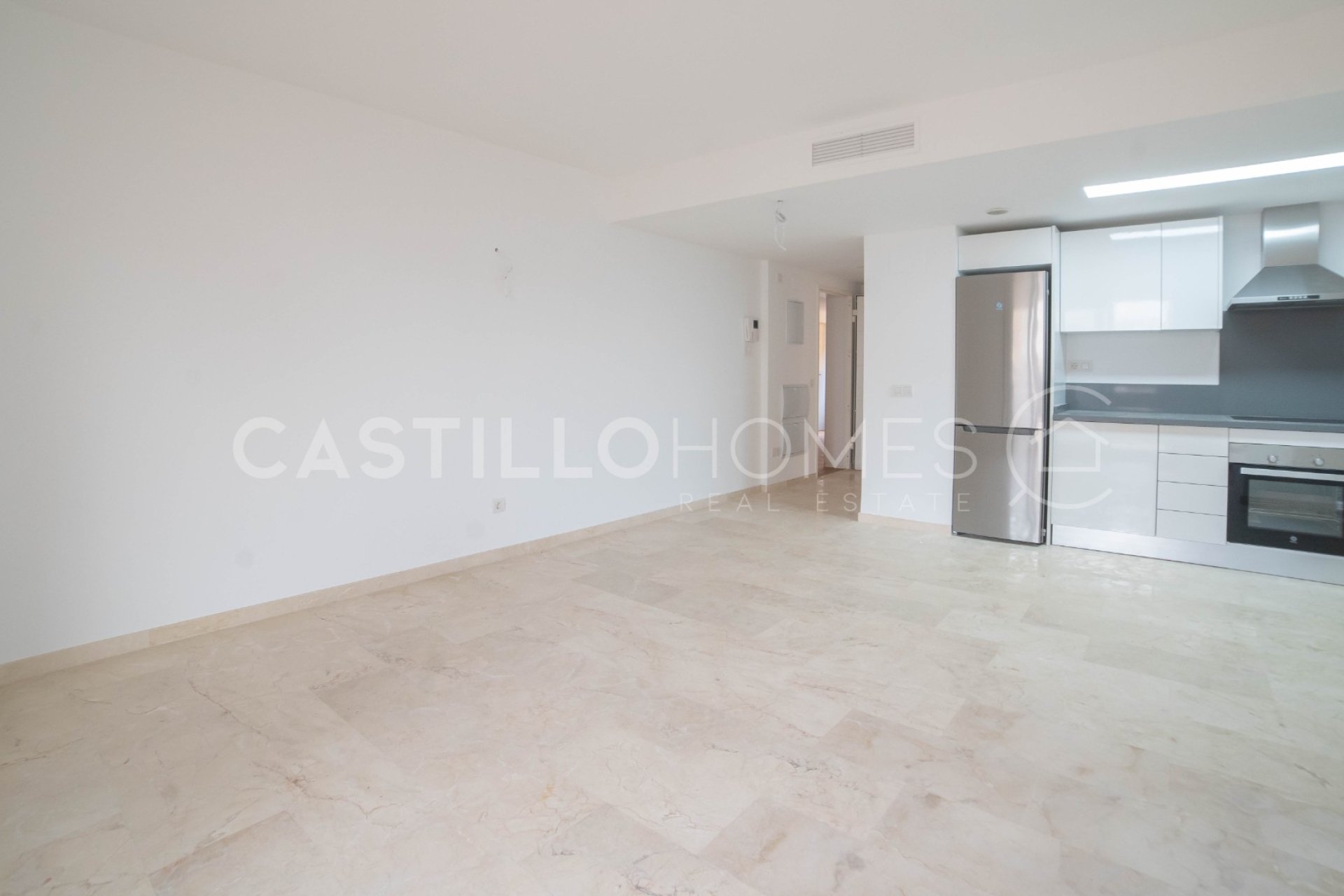 Resale - Apartment / flat - Torrevieja - Punta Prima