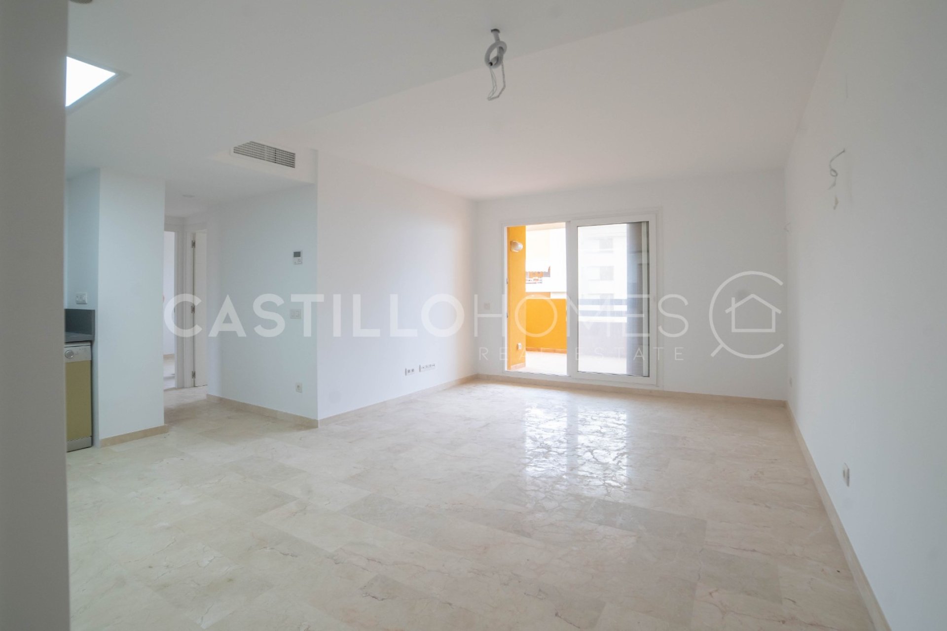 Resale - Apartment / flat - Torrevieja - Punta Prima