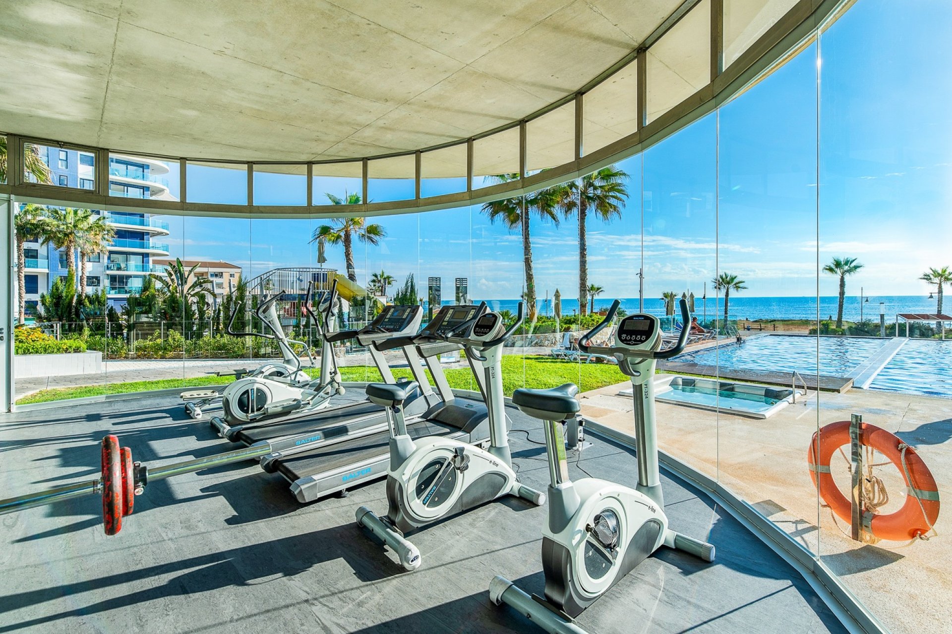 Resale - Apartment / flat - Torrevieja - Punta Prima