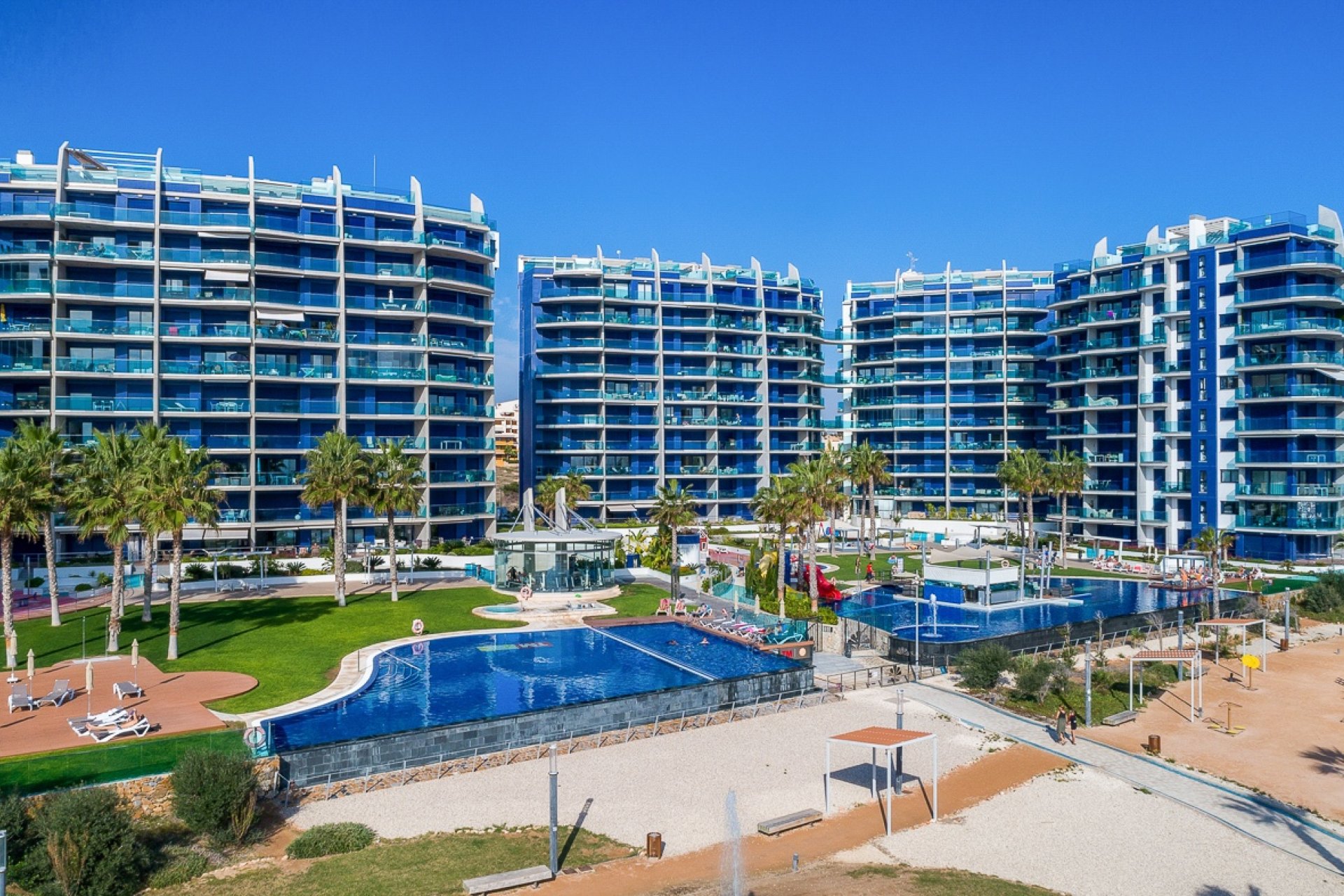 Resale - Apartment / flat - Torrevieja - Punta Prima