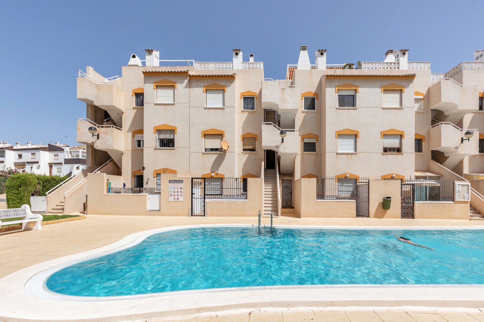 Resale - Apartment / flat - Torrevieja - Rocio del Mar