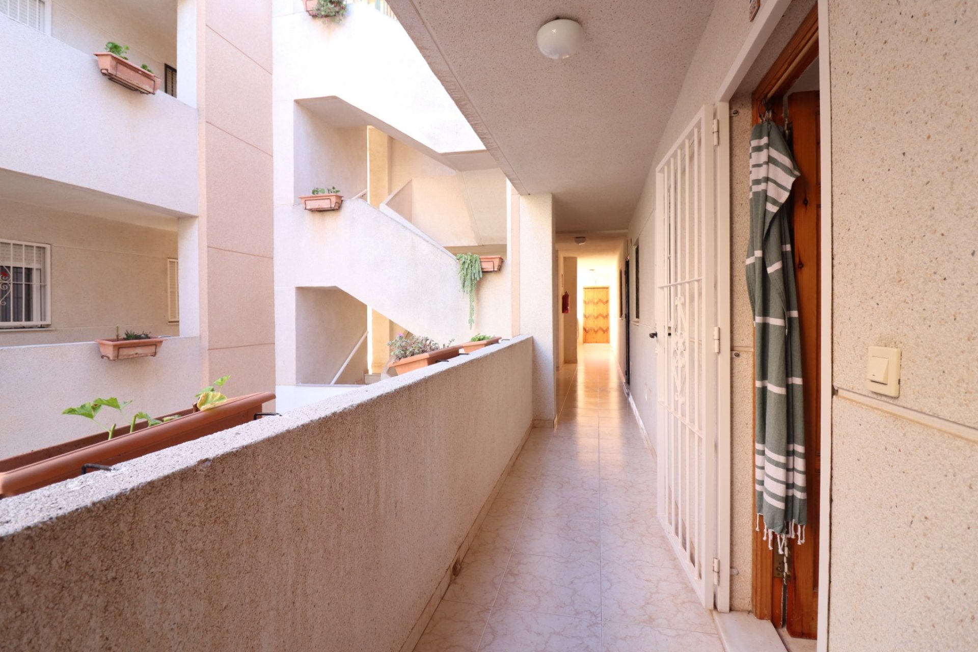 Resale - Apartment / flat - Torrevieja - San Luis