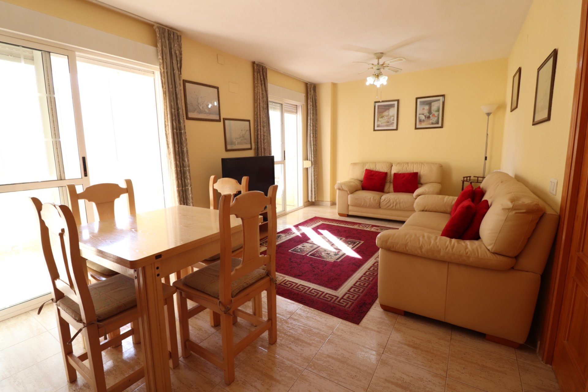 Resale - Apartment / flat - Torrevieja - San Luis