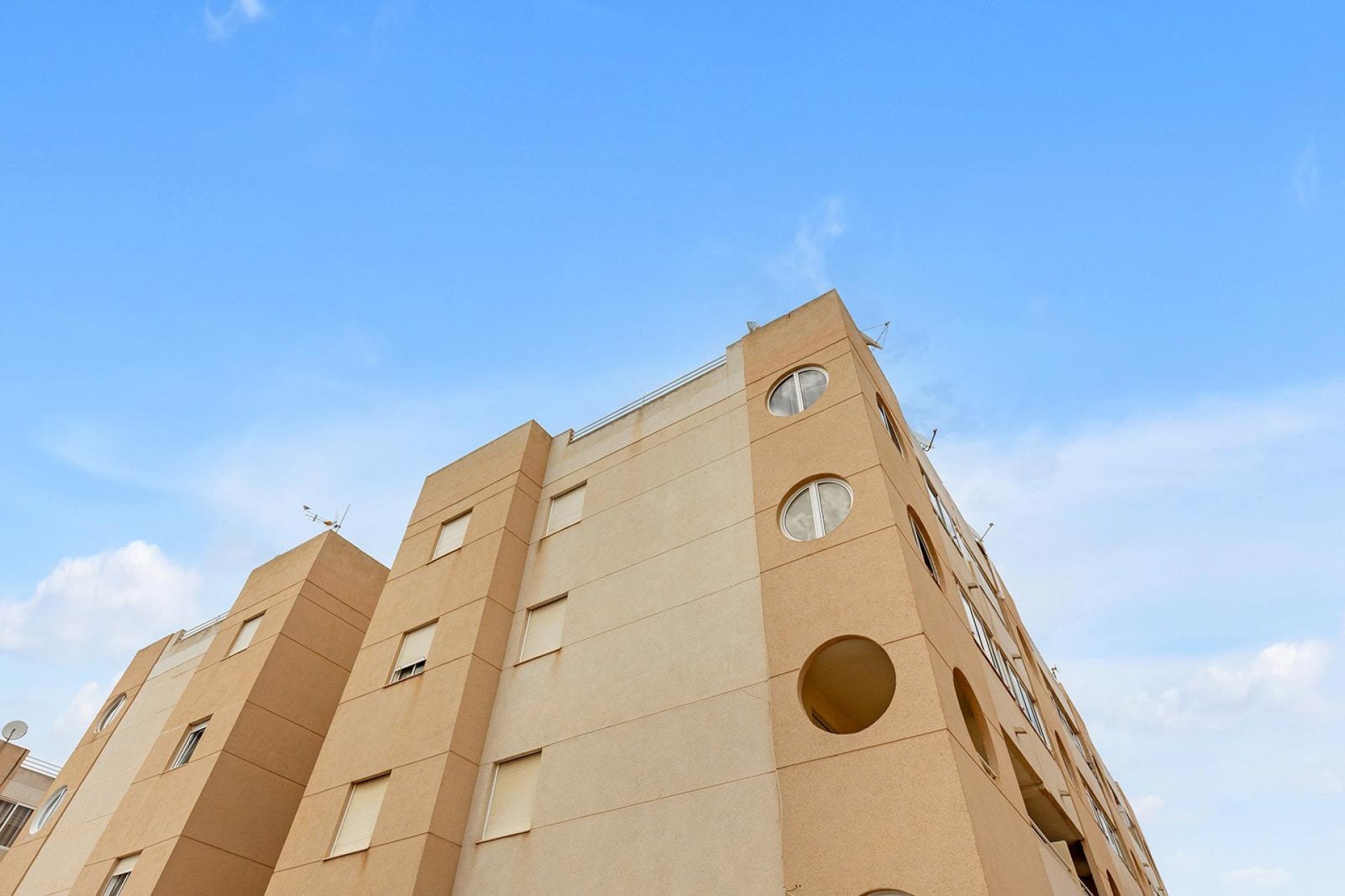 Resale - Apartment / flat - Torrevieja - San luis