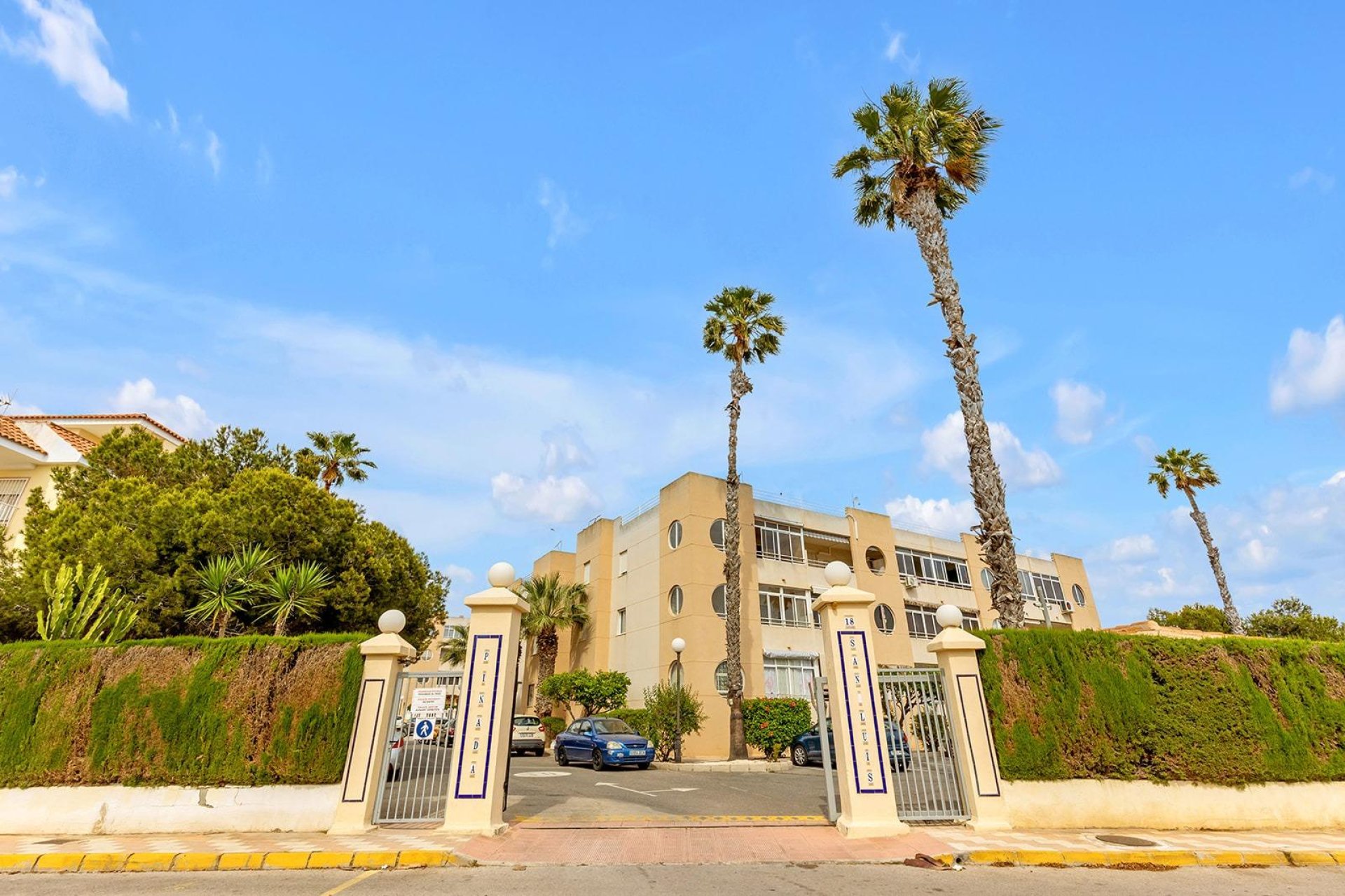 Resale - Apartment / flat - Torrevieja - San luis