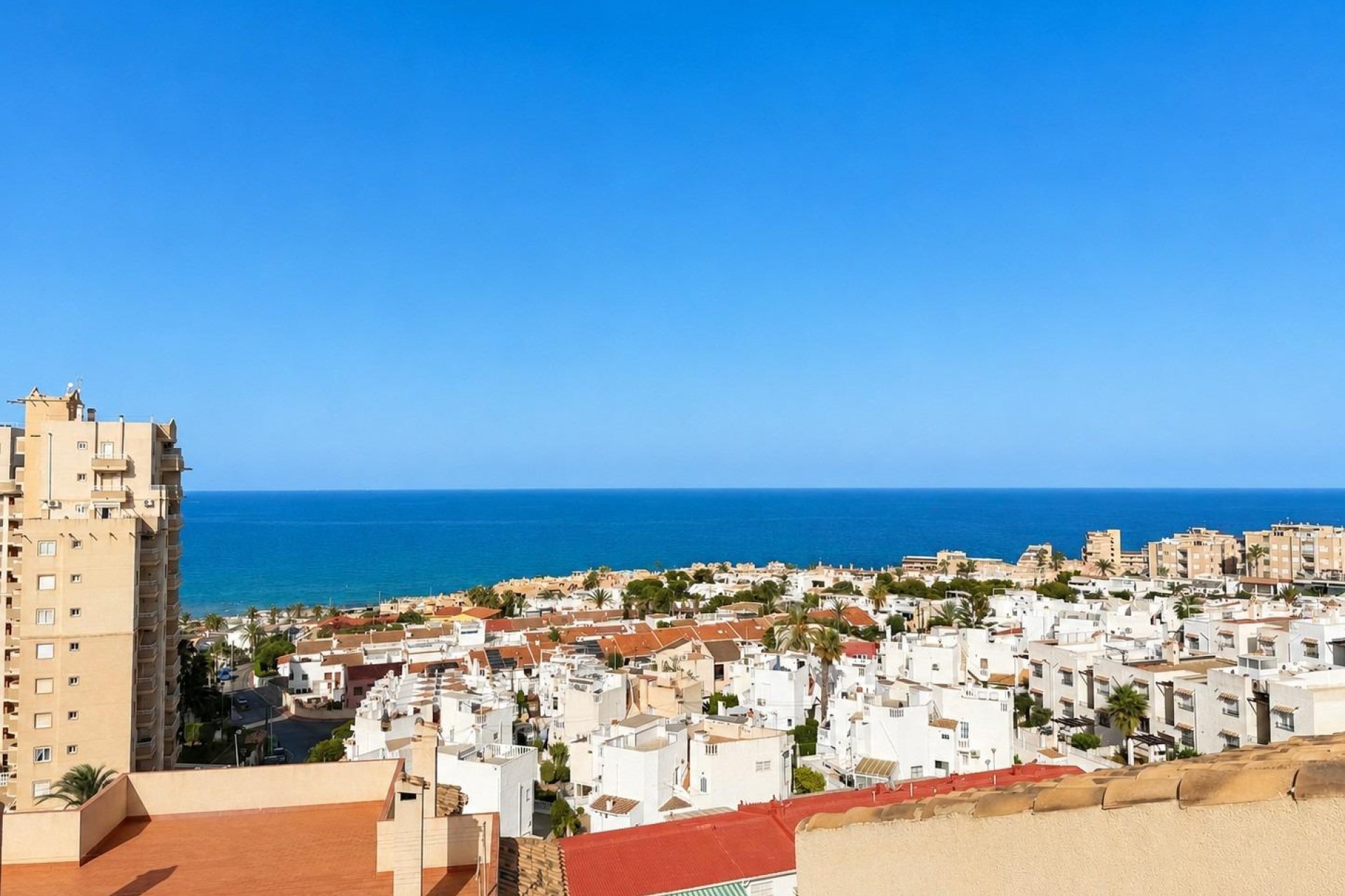 Resale - Apartment / flat - Torrevieja - Torre del moro