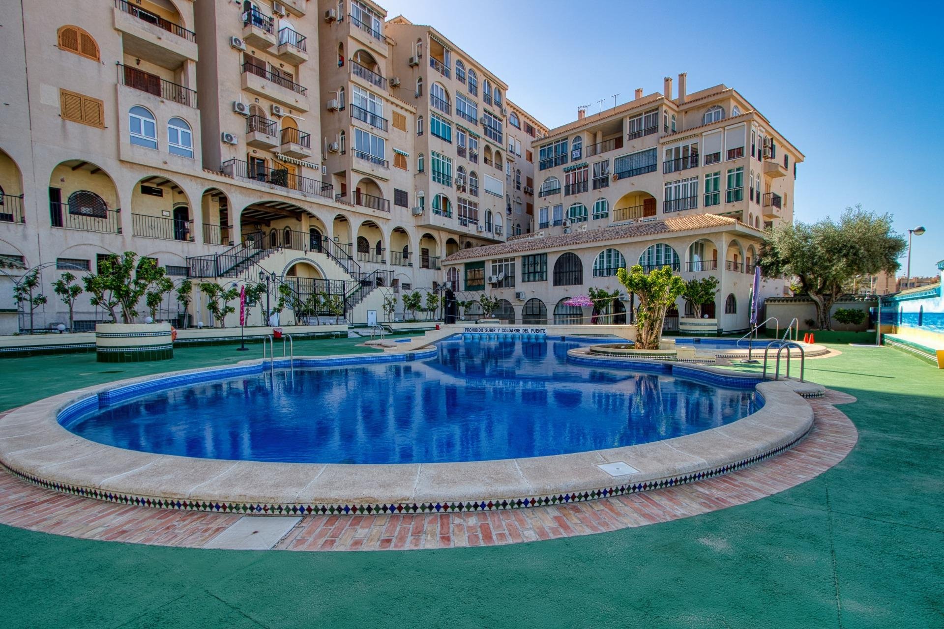 Resale - Apartment / flat - Torrevieja - Torre del moro